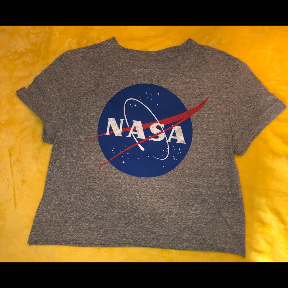 Nasa Cropped tee